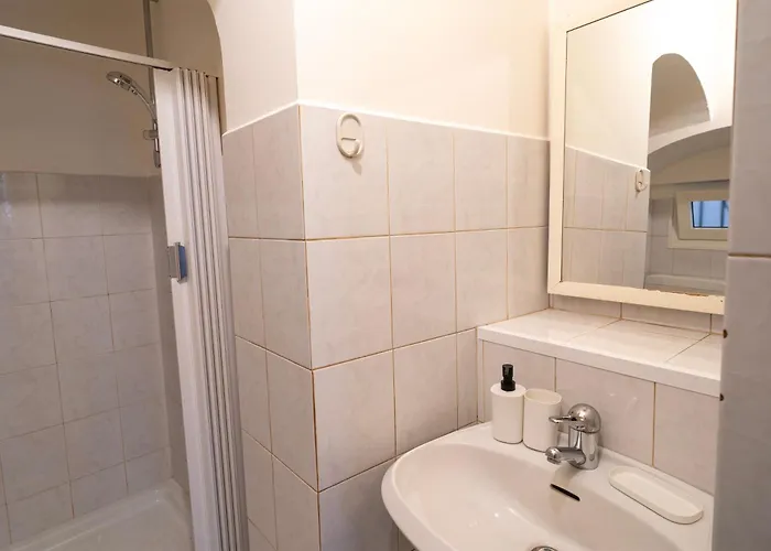 Casa Chloe - Center - Wifi Sanremo